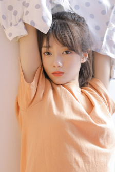 美男脱去校服时全集